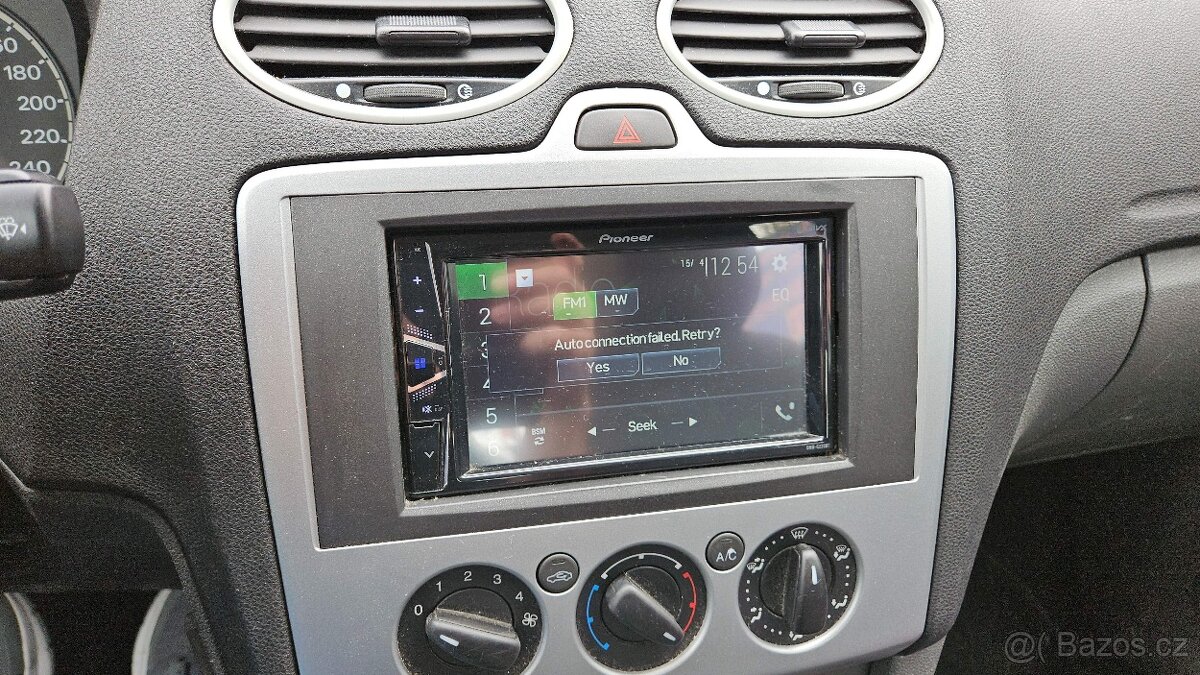 FORD FOCUS 1.6 i 16V - 12