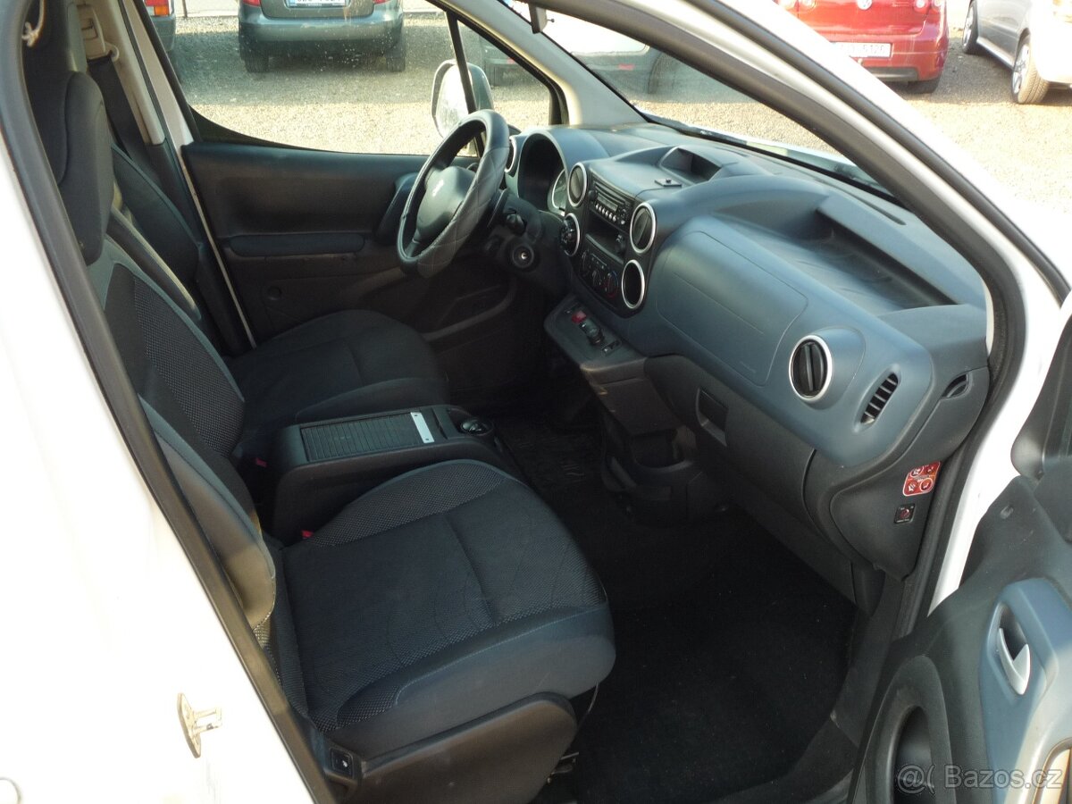 PEUGEOT PARTNER Tepee 1.6 HDI 68 KW - 12
