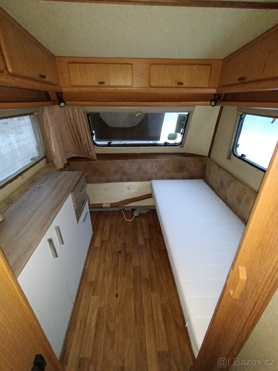 Hymer+předstan - 12