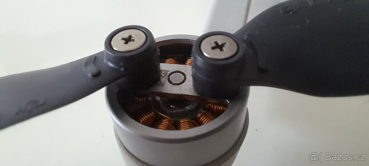 DJI MINI 2 4K dron + extra baterie + vrtulky - 12