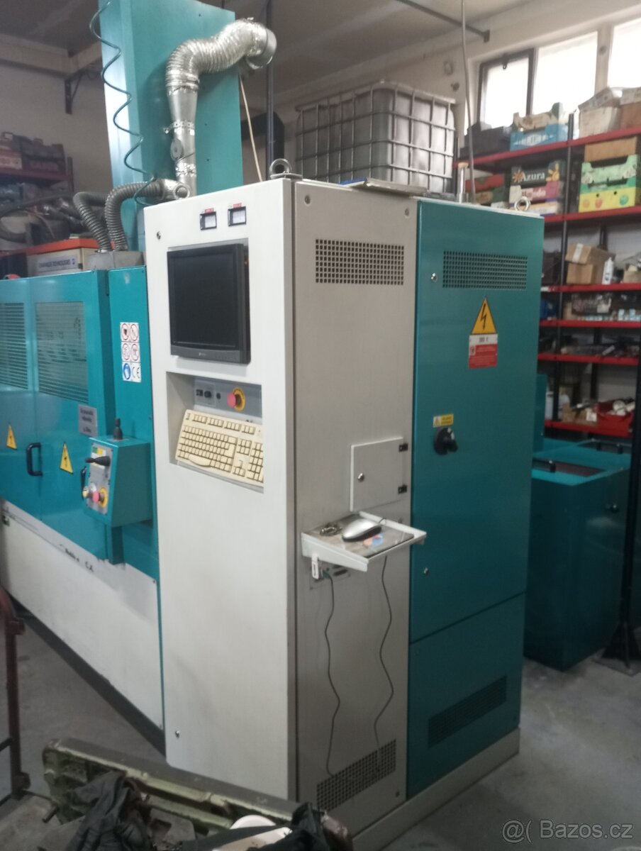EROTECH VX6 Elektroerozivní stroj - 12