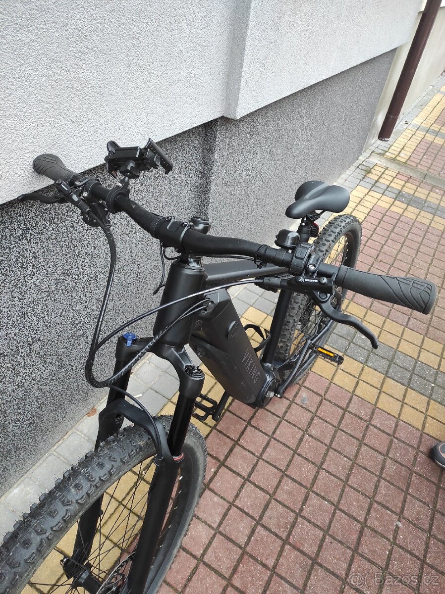 Horské elektrokolo VIKING MTB Pro Black - M/20" MTB - 12