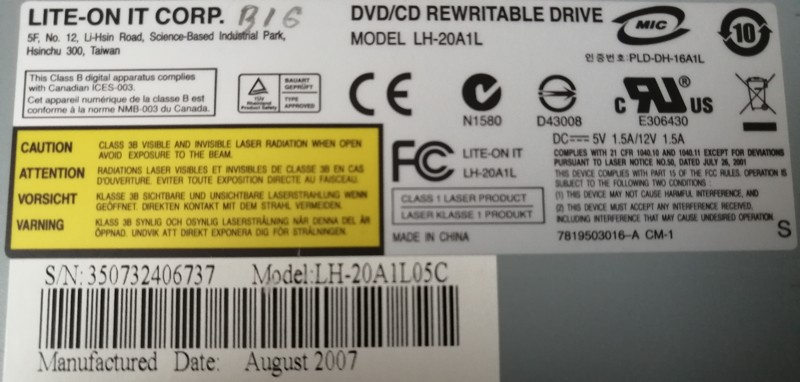 Cd - Dvd - Fdd mechanika - čtečka Sd karet - 12