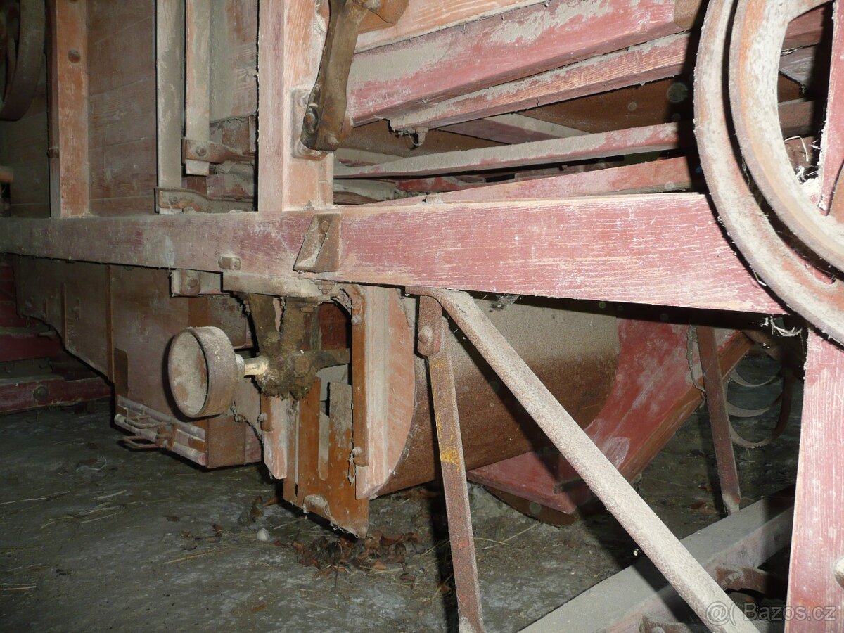 WIKOV historická mlátička - 12