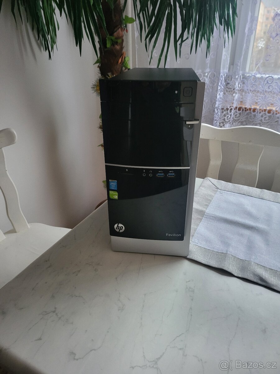 Stolní počítač HP Pavilion 500-306nc i7 RAM 16 GB 1 TB HDD - 12