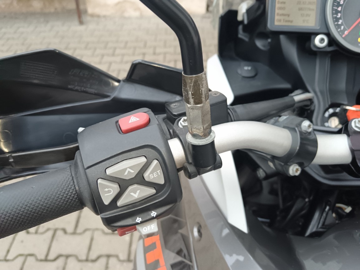 KTM 1190 ADVENTURE - 12