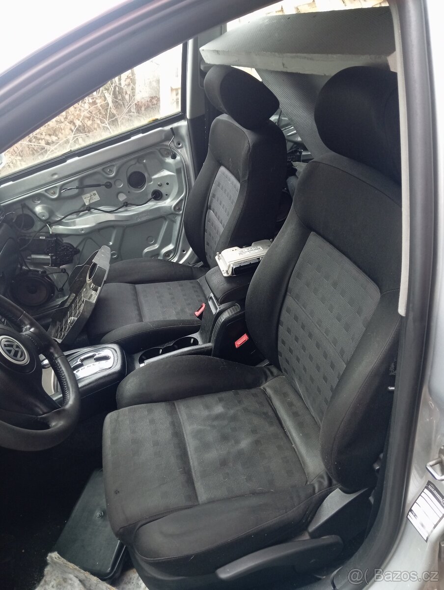 Passat b5.5 náhradní díly - 12