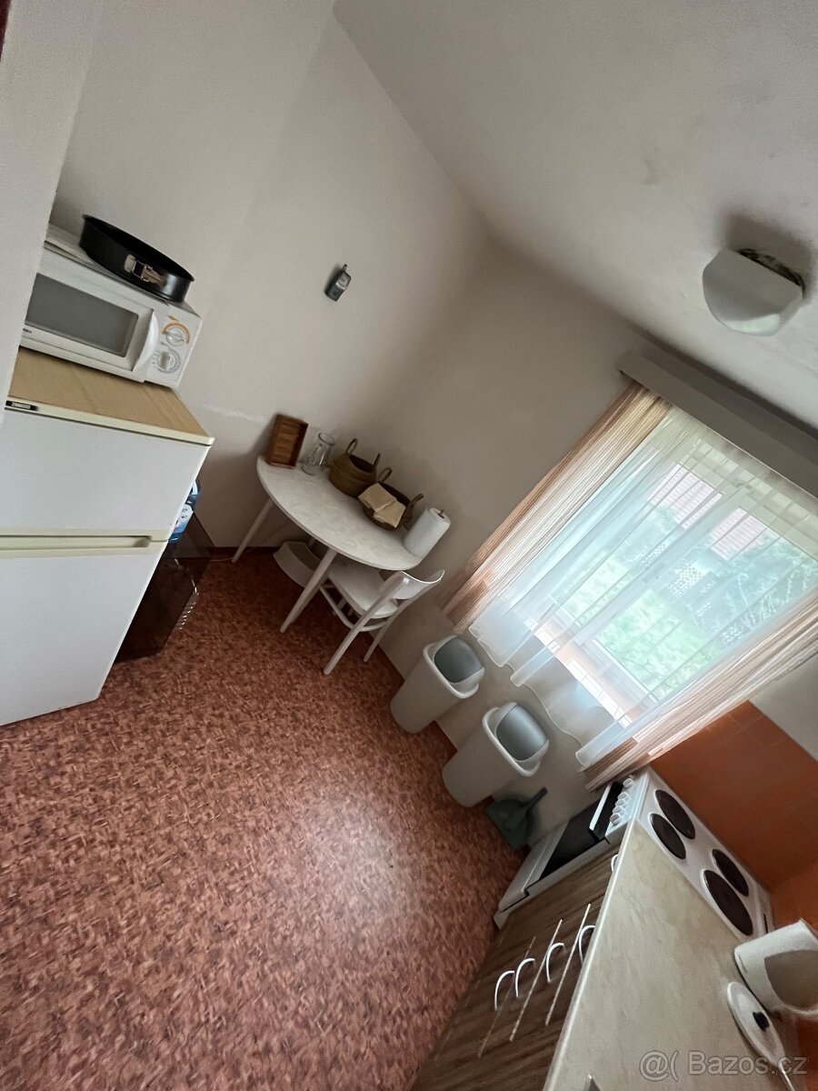 Chalupa na prodej - 12