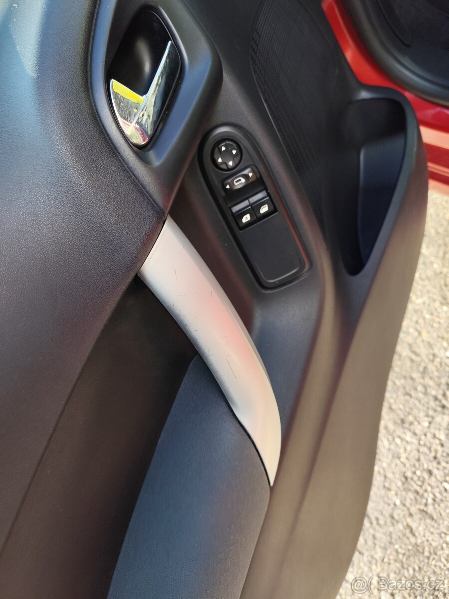 Citroen C3, 1.4 i - 12