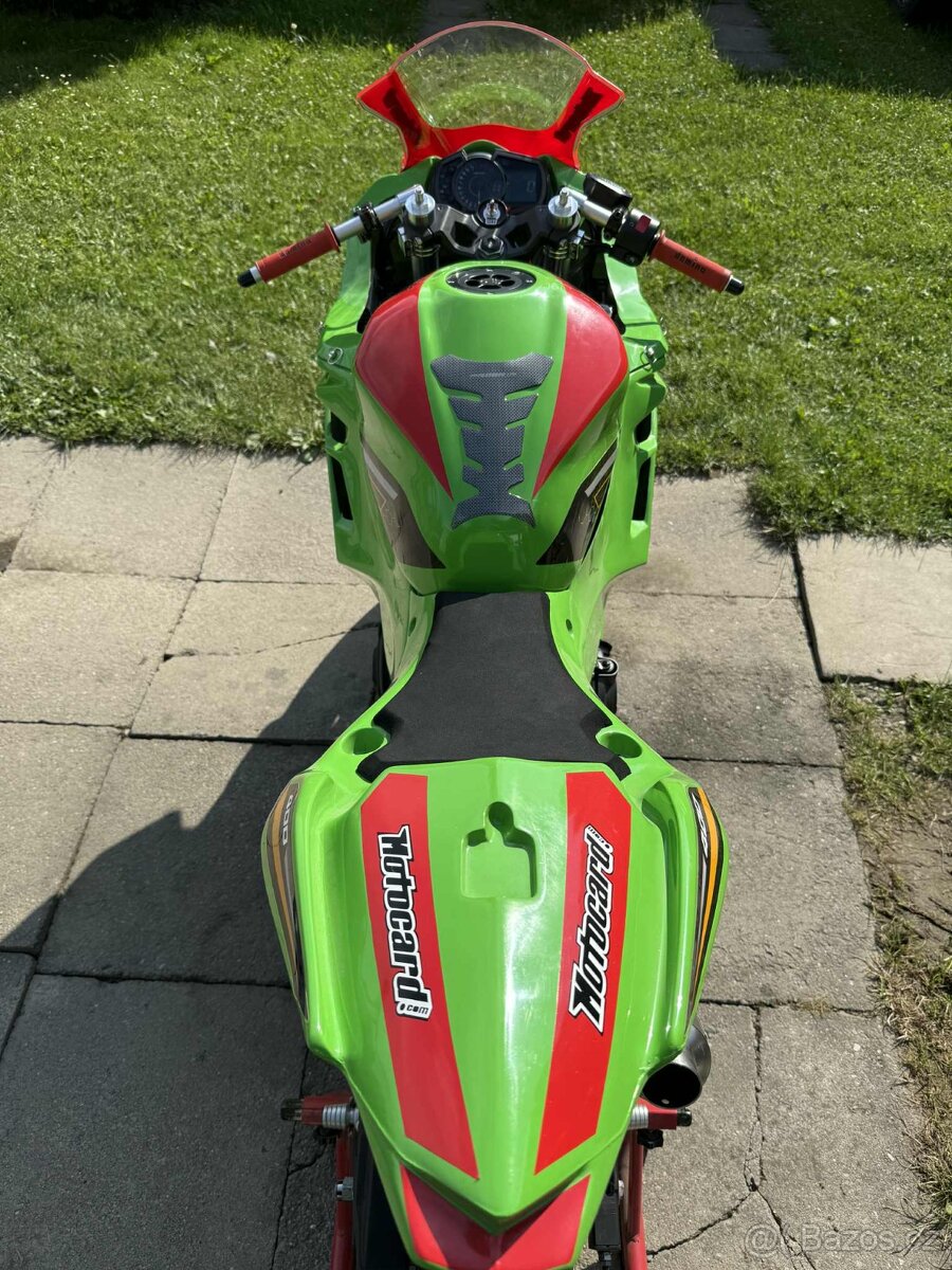 Kawasaki Ninja 400 Okruhovka - 12