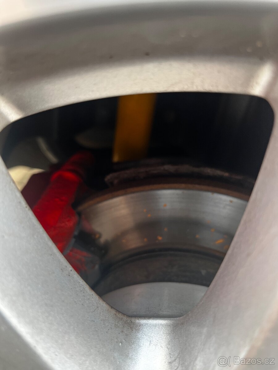 Vw polo 9n 1.4 16v čti celý inzerát - 12