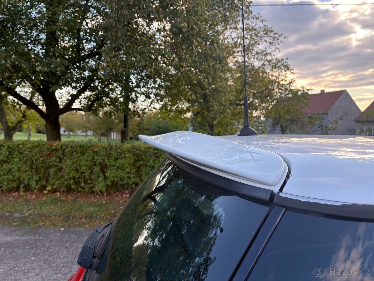 SLEVA Mini Cooper S, kompresor 120kW, benzín, R53 - 12