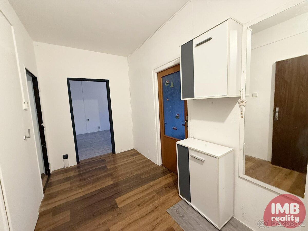 Prodej bytu 3+1 s lodžií v Kraslicích - 12