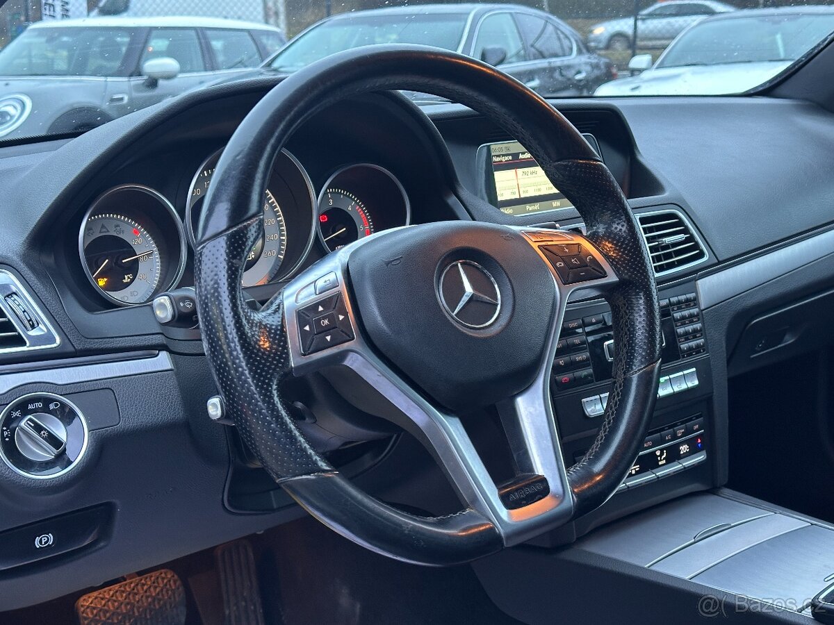 Mercedes-Benz E 350 2013 - 12