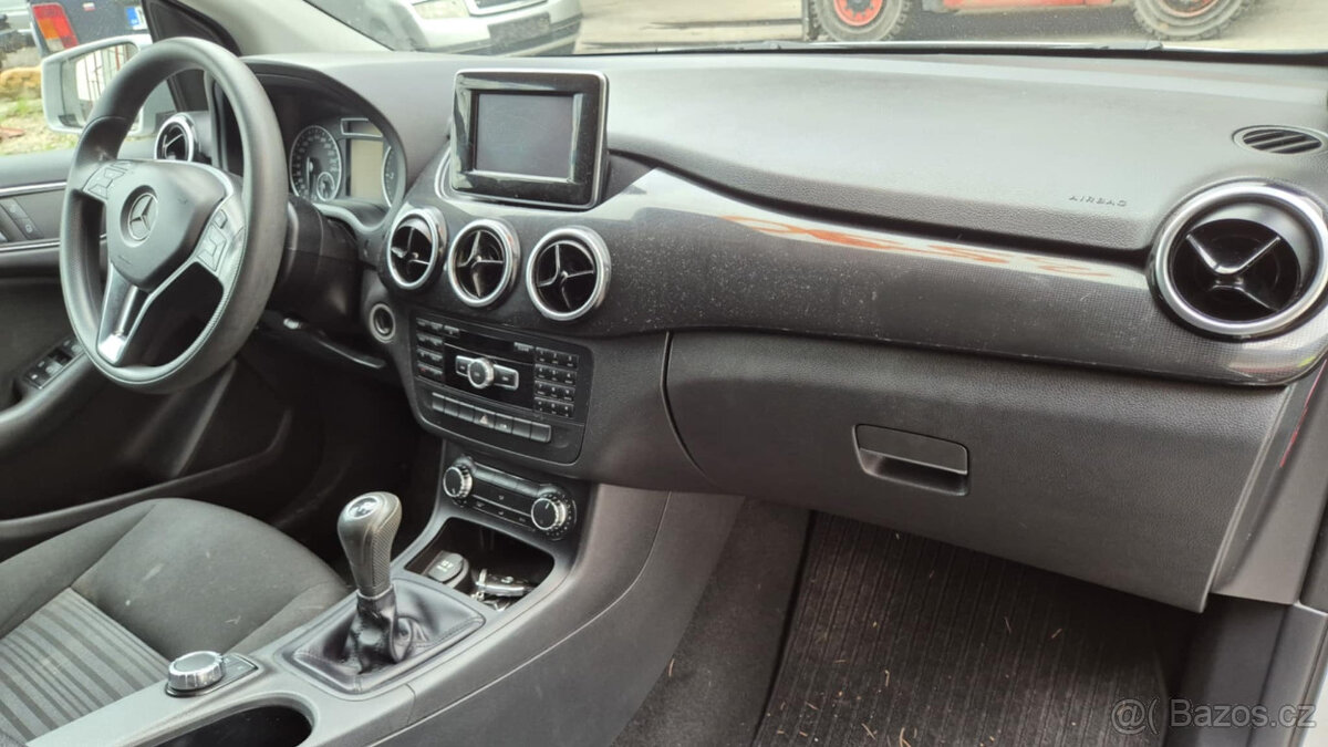 Mercedes Benz B W246 180Cdi 80kw - 12