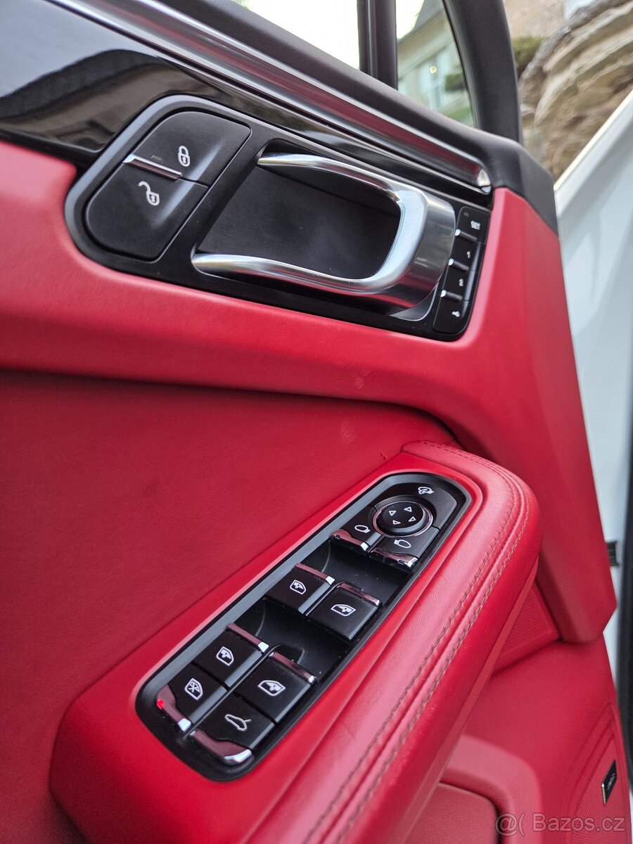 Porsche Macan S 3.0 Diesel - 12