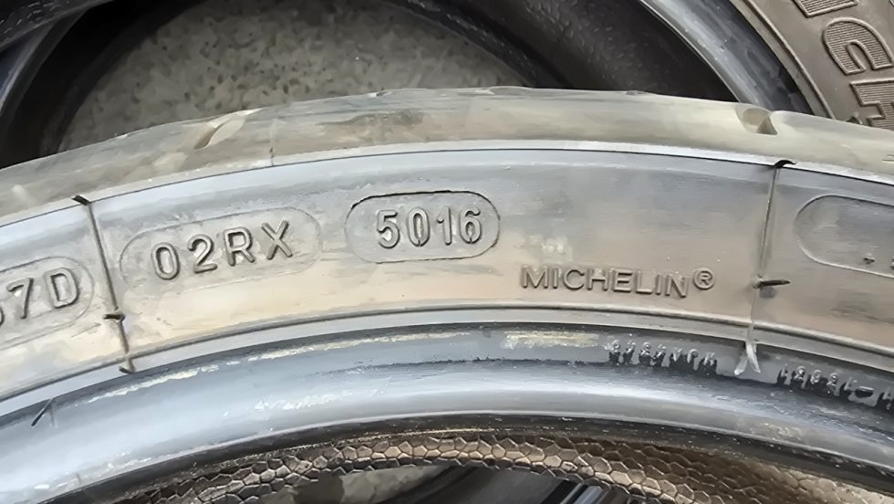Michelin 180/55/17, DOT5016 - 12