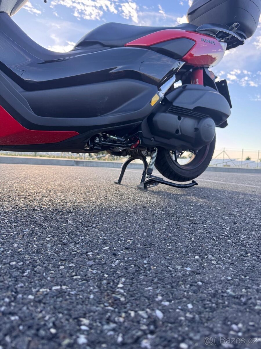 Yamaha Nmax 125 jako nový - 12