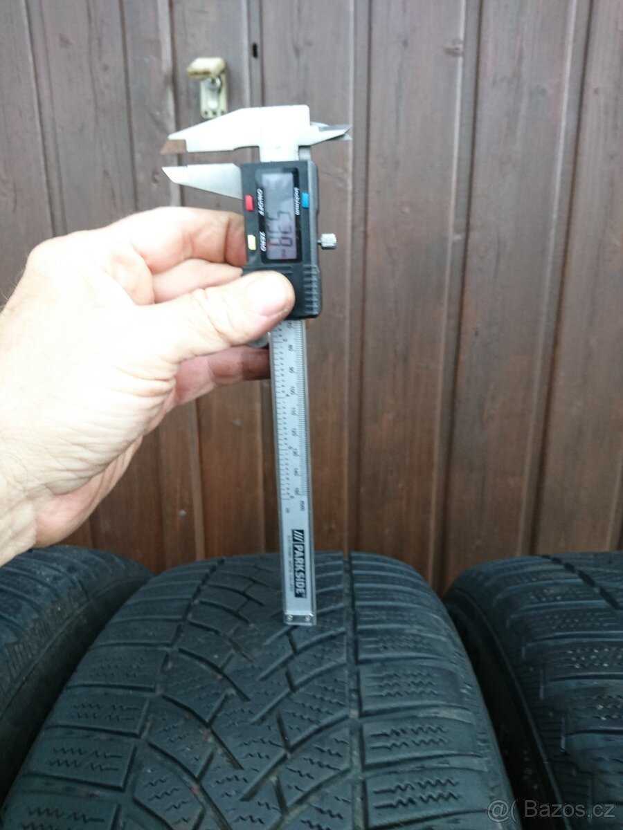 Renault Megane 3,4 ,Laguna 3 16" 215/55/16 zimní Kola - 12