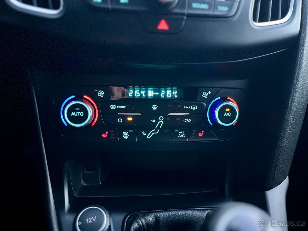 Ford Focus 1.5 EcoBoost,150PS,NOVÝ MOTOR, rok 10/2017 - 12