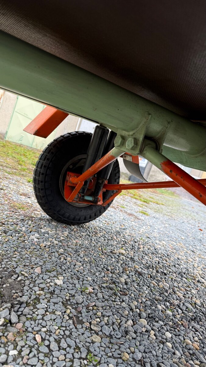 Přívěsný vozík Sport Jacht - 12