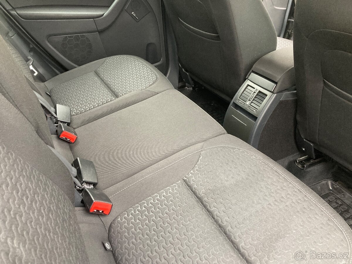 Yeti,2.0TDI,2016,NAVI,KAM,XEN,VÝHŘEV,TZ,SOUND,SPOJKA+ROZVODY - 12