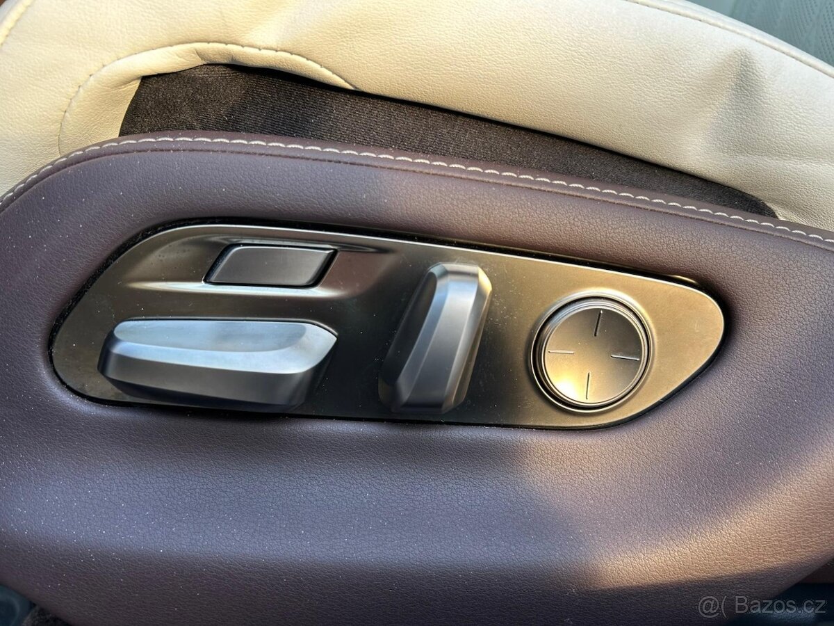 Lexus LS500h SUPERIOR - 12