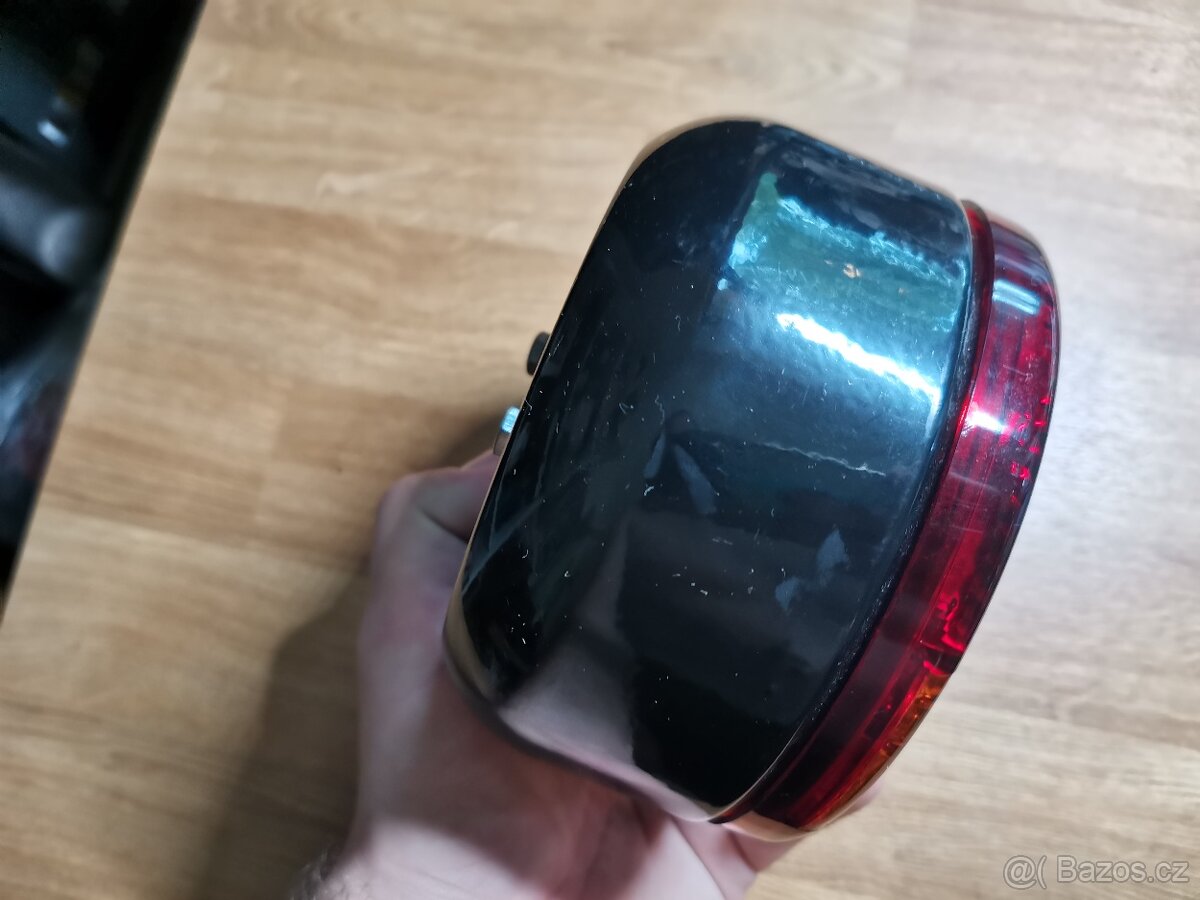 B16 Zetor Avia Liaz Tatra vlek zadní světlo PAL - 12