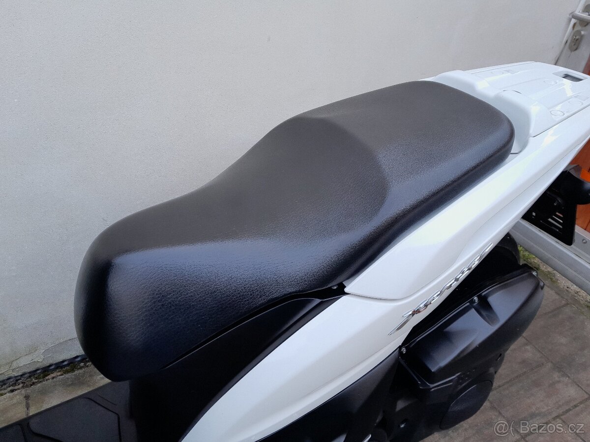 Yamaha Xenter 150, 2014, výborný stav, po servisu - 12