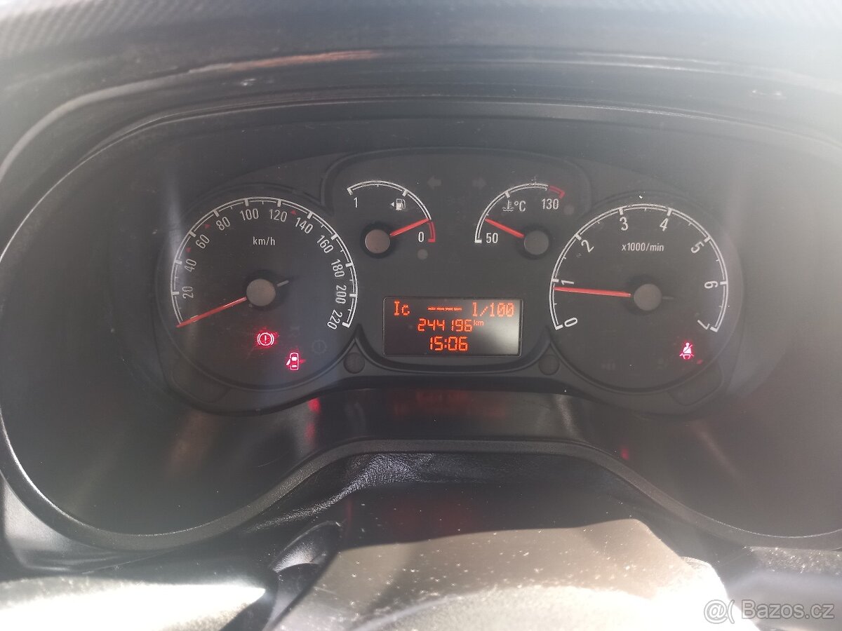 Opel Combo Van 1.6 CDTI 105k 2400 ,2017 ,odpočet DPH - 12