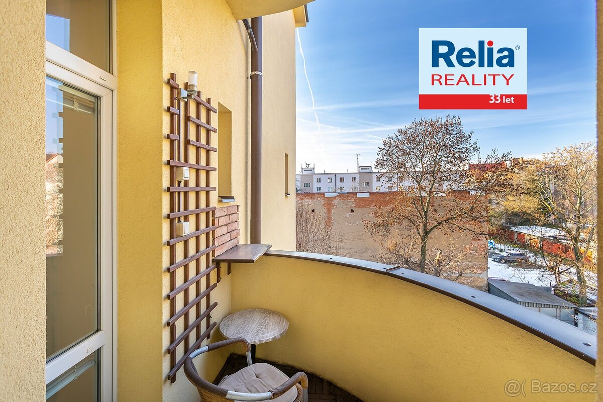 Krásný cihlový byt 3+kk 107 m², Pardubice (ul. Havlíčkova) - 12