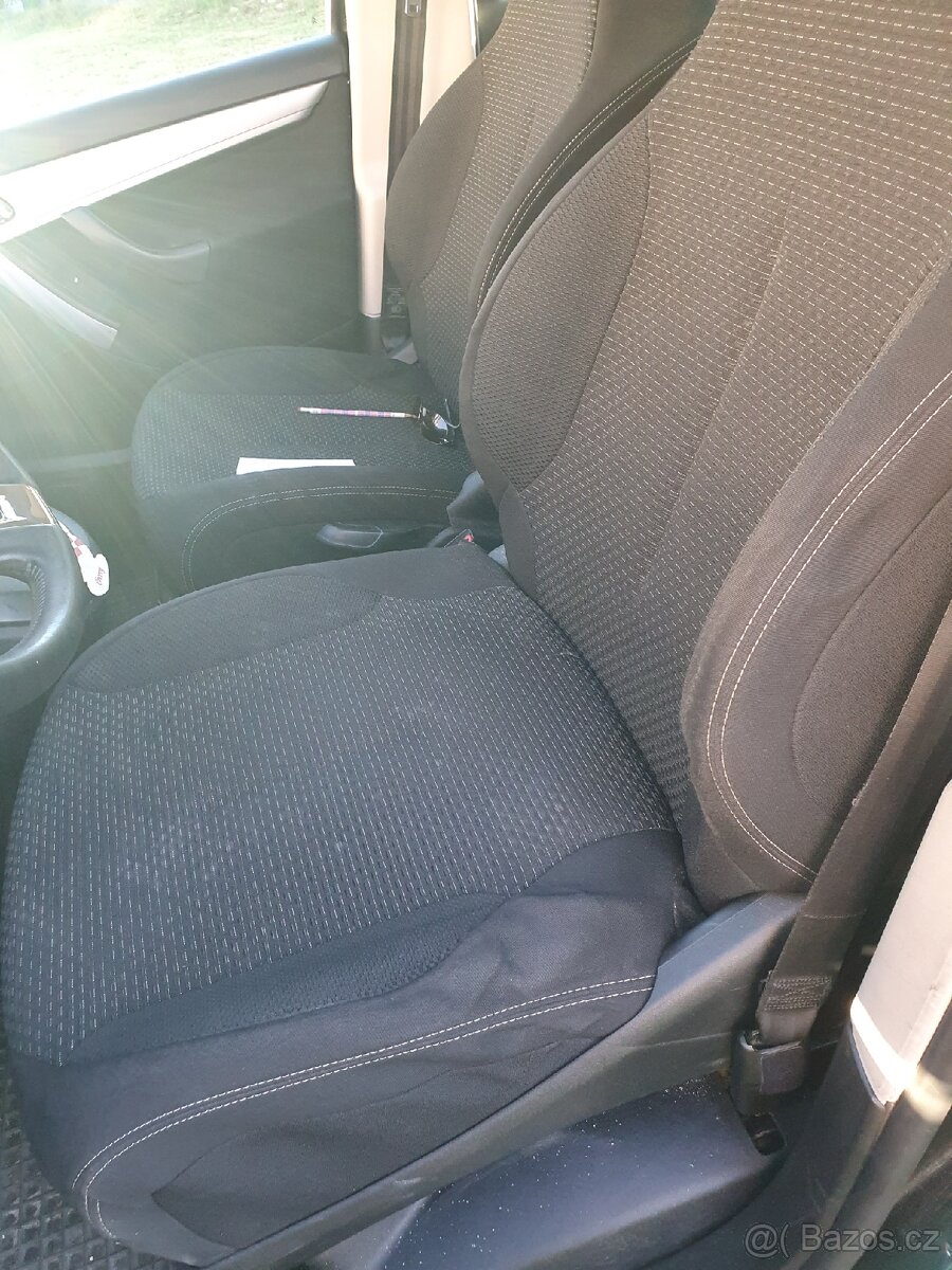 Citroën C4 Picasso 1.6.Hdi Sleva - 12