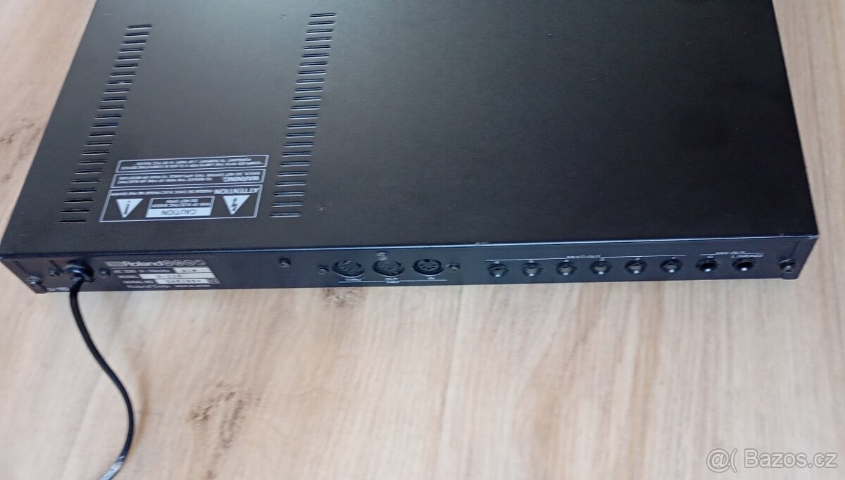 Roland sound modul U110 - 12