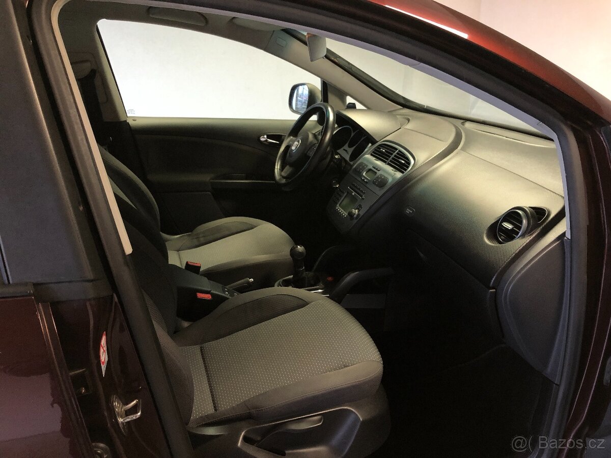 SEAT ALTEA XL 2.0TDI - 12