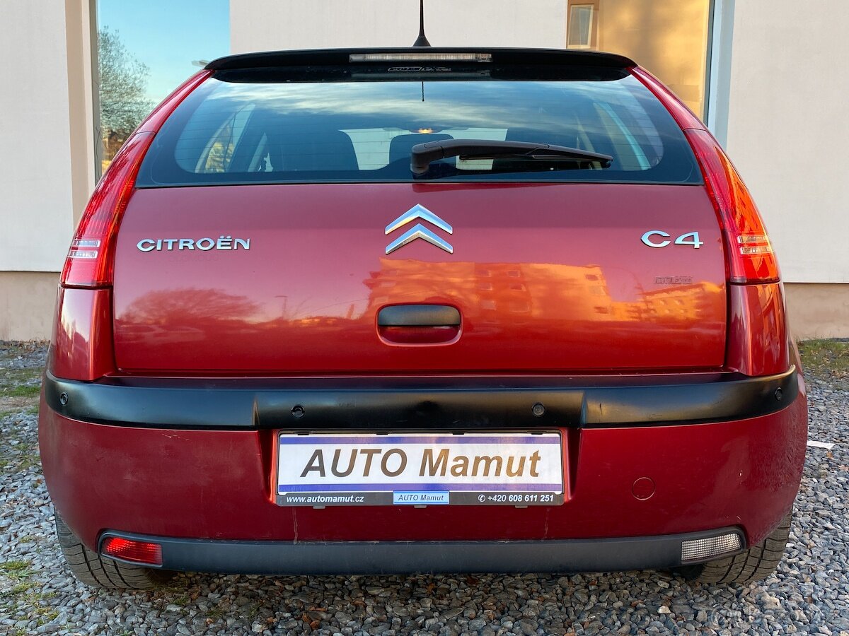 Citroën C4, 1.4 16v 65kW Nová STK - 12