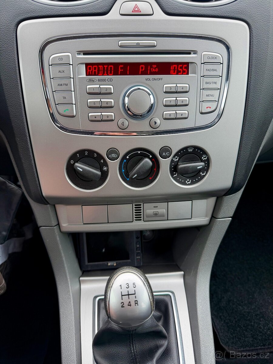 Ford Focus 1.6i 61t.km - 12