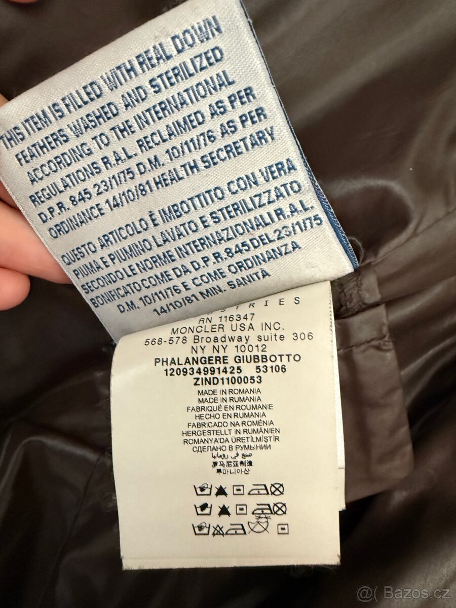 Perova bunda Moncler s myvali kozesinou - 12