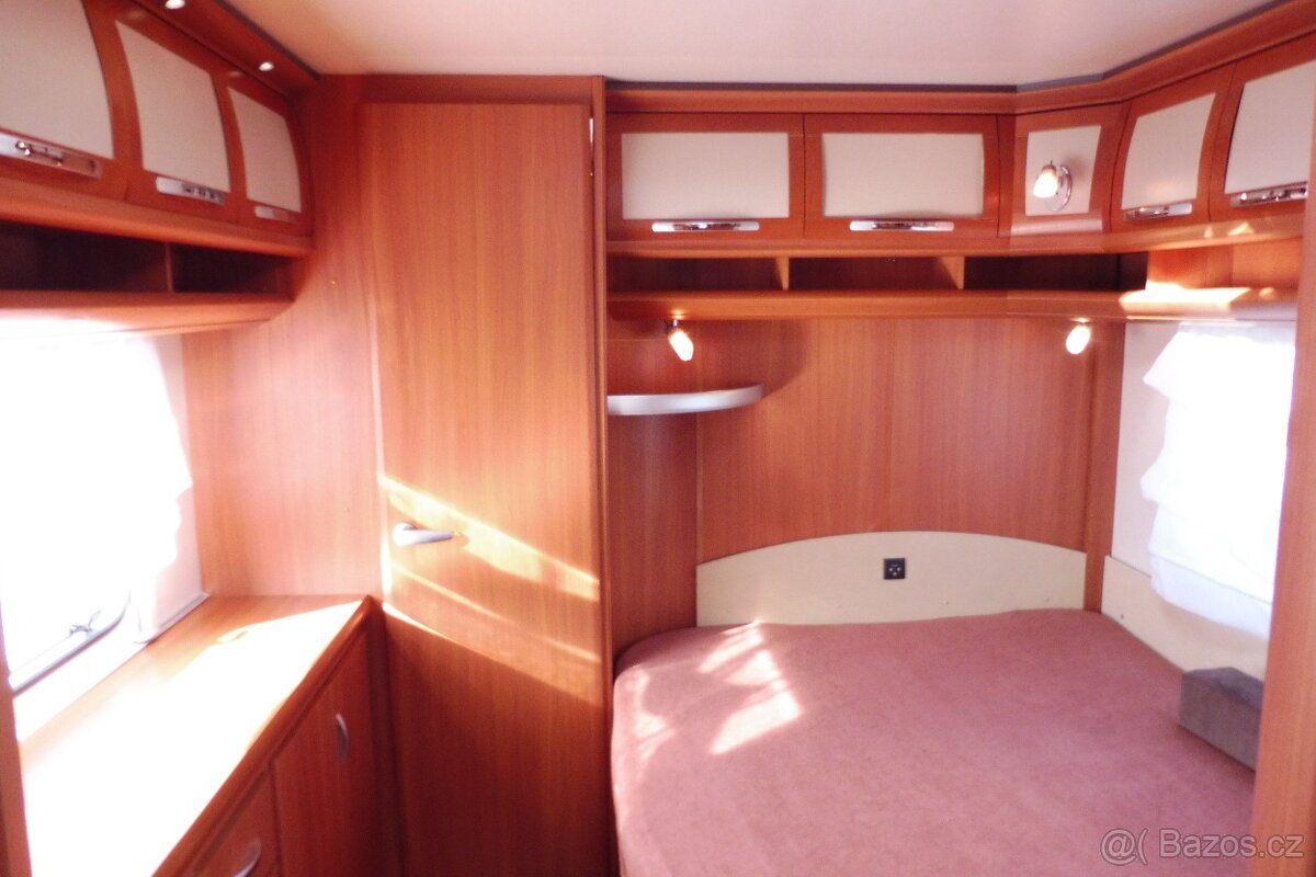 Hobby Mein Prestige 650 WFU Velká Koupelna + Stan. - 12