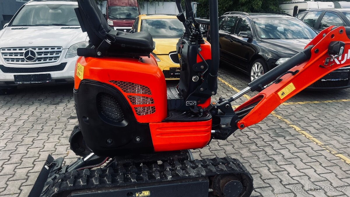 Kubota U10-3 - 12