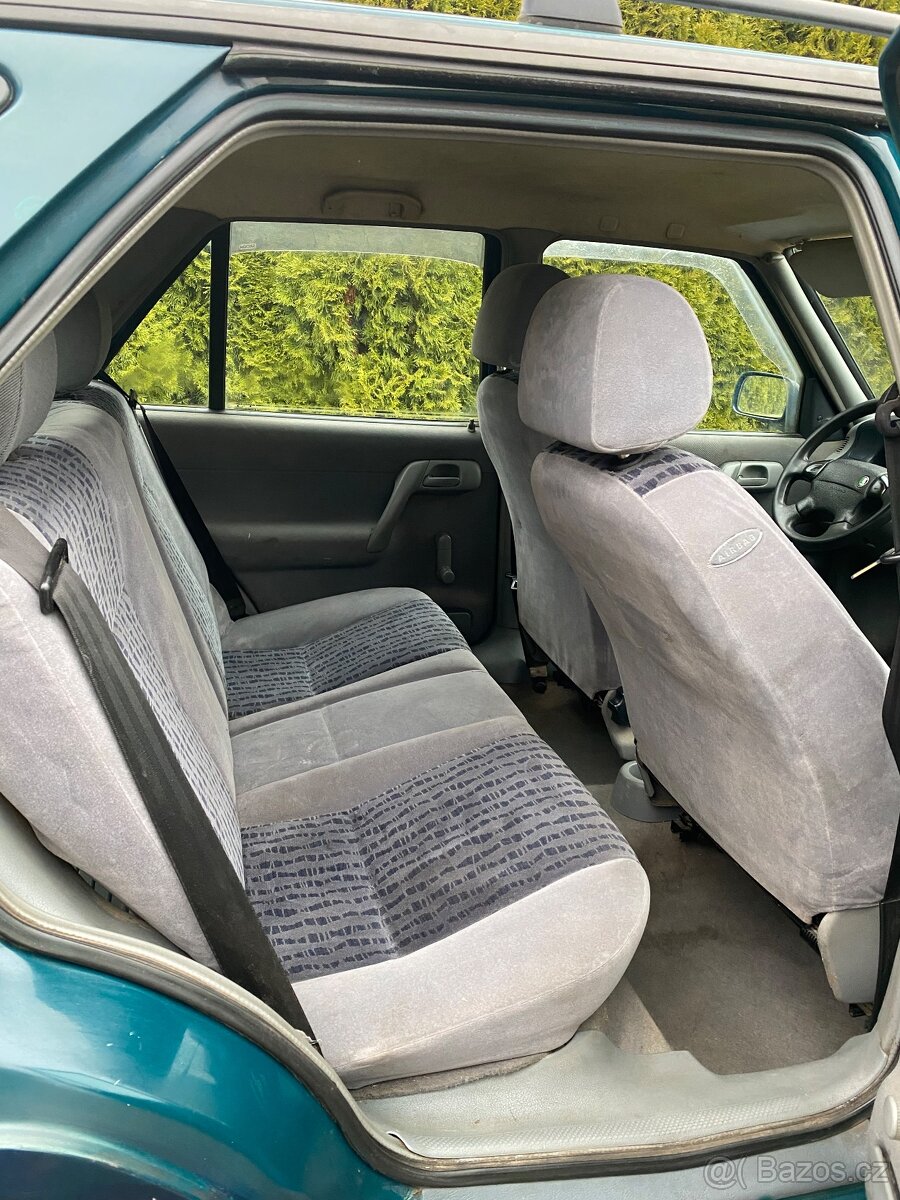 Škoda Felicia kombi LXI 1.3i 50kw rok 1999 STK 10/2026 - 12