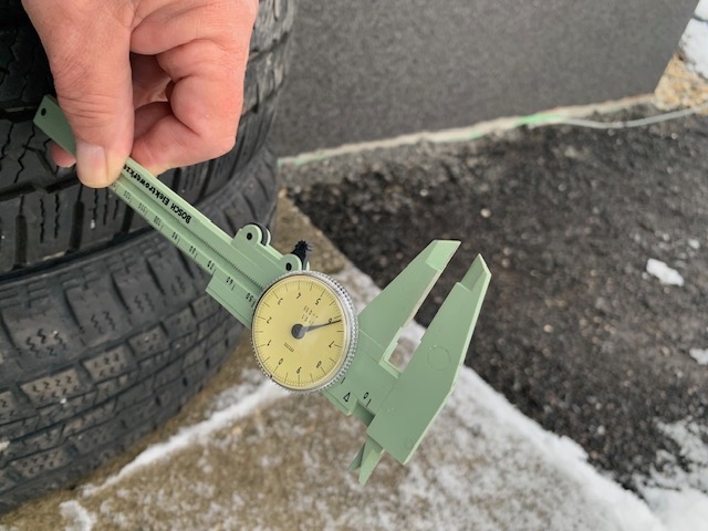 P: 4 ks zimních pneu 205/60 R16C MAXXIS Vansmart Snow - 12