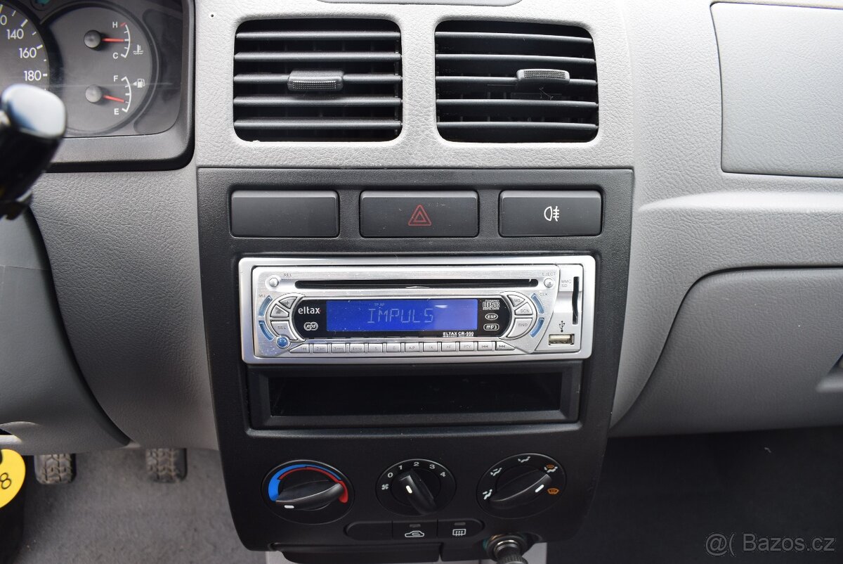 Kia Rio 1,3i SUPER STAV,PO SERVISU - 12