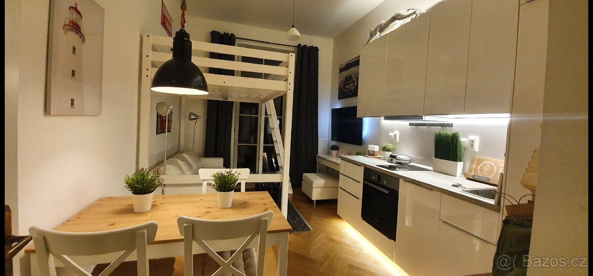 Staré industriální světlo smaltované - 12