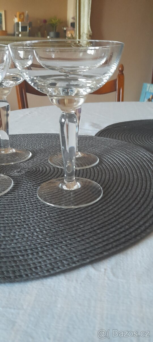Křišťálové skleničky na šampus - 12