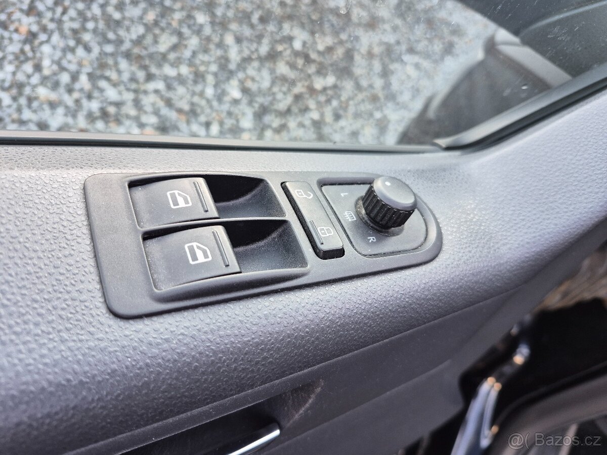 VW Multivan T 5,1 2,0 tdi 103 kw - 12