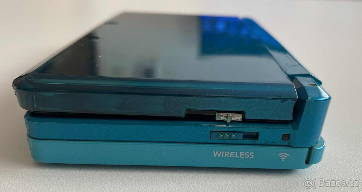 Nintendo 3DS Aqua Blue + 64gb - 12