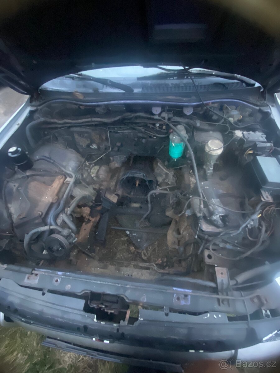 Mitsubishi l200 - 12