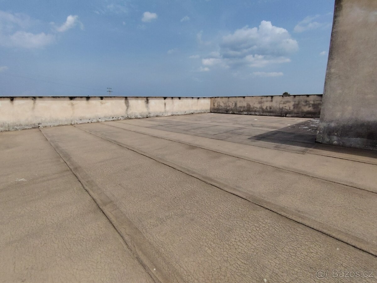 Sicílie, RD 3 byty, 362 m2, zahr. 400 m2, Milazzo,San Pietro - 12