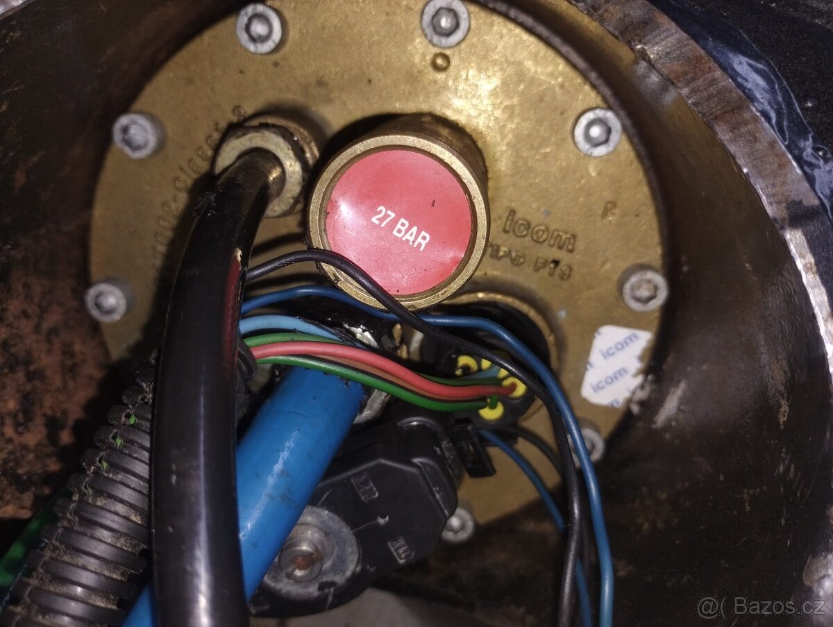 JTG ICOM LPG - kompletná nádrž s novým čerpadlom - 12