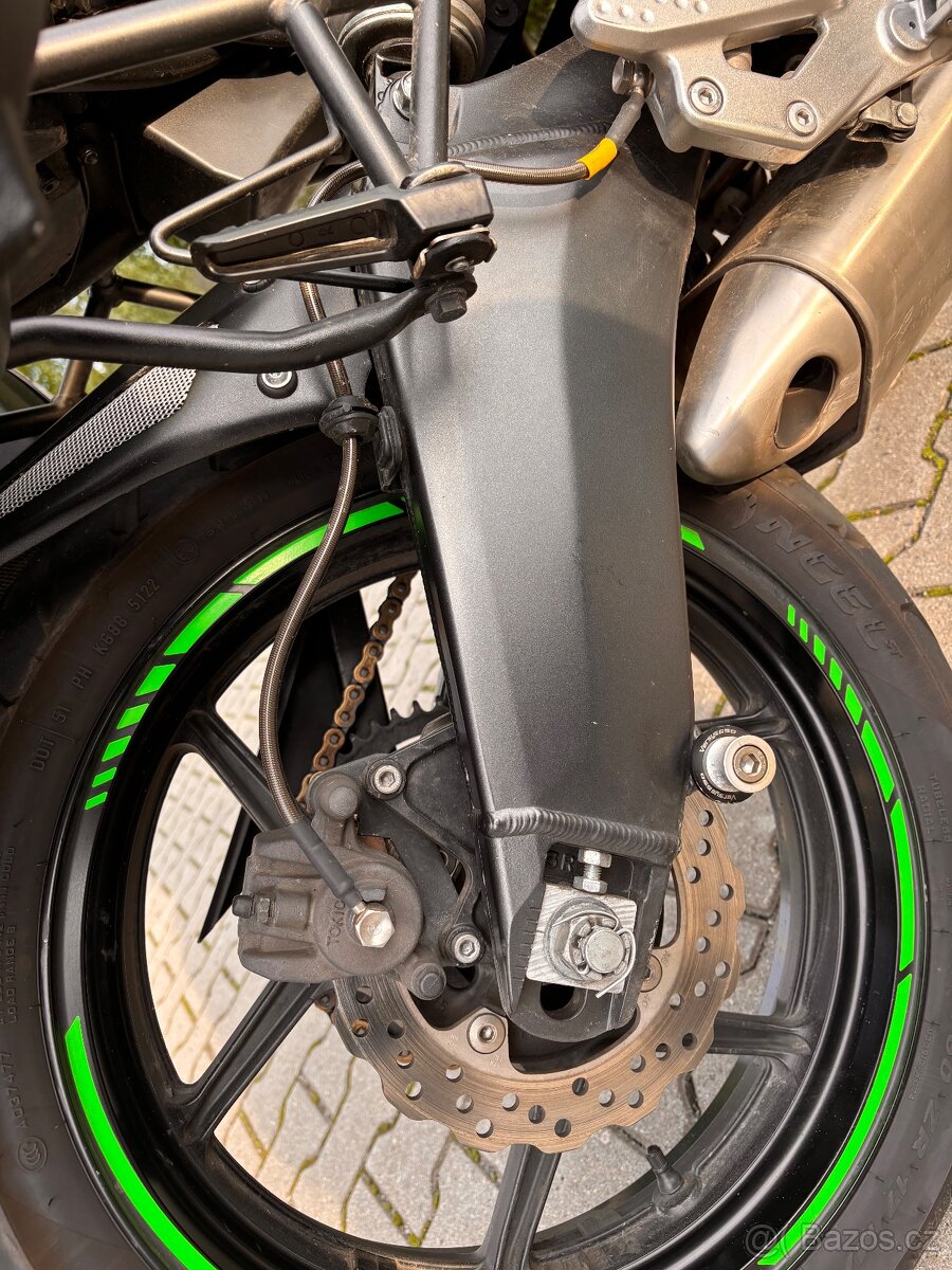 Kawasaki versys 650 - 12